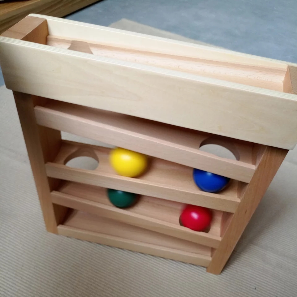 Blinzi Teaching Aids Wooden Children Puzzle Inertia Glider Track Vision Tracker