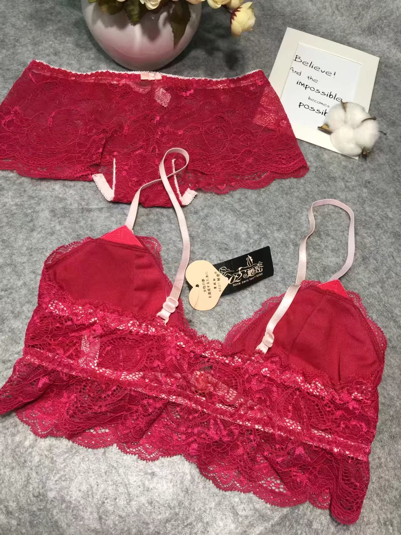 New front buckle sexy sweet lace contrast tether small cute no rims Joker underwear bra set postage