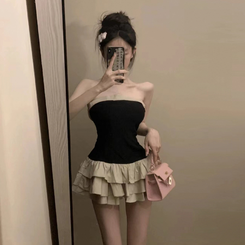 Sexy Tube Top Dress 2025 New Summer Niche Design Slim Fit Slimming Cake Short Skirt for Women Sexy Tube Top Dress 2025 New Summer Niche Design Slim Fit Slimming Cake Short Skirt for Women