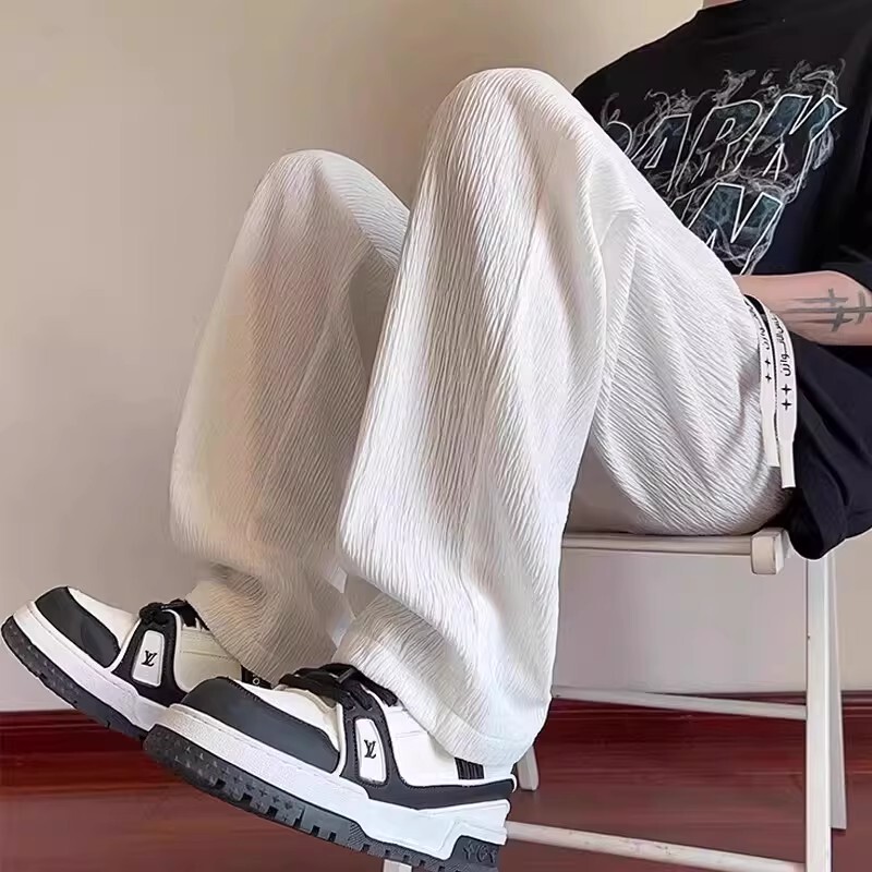 Kuraishi Kazuki Textured White Casual Pants for Men, Spring and Summer Loose Straight-Leg Casual Pants, Ice Silk Wide-Leg Pants