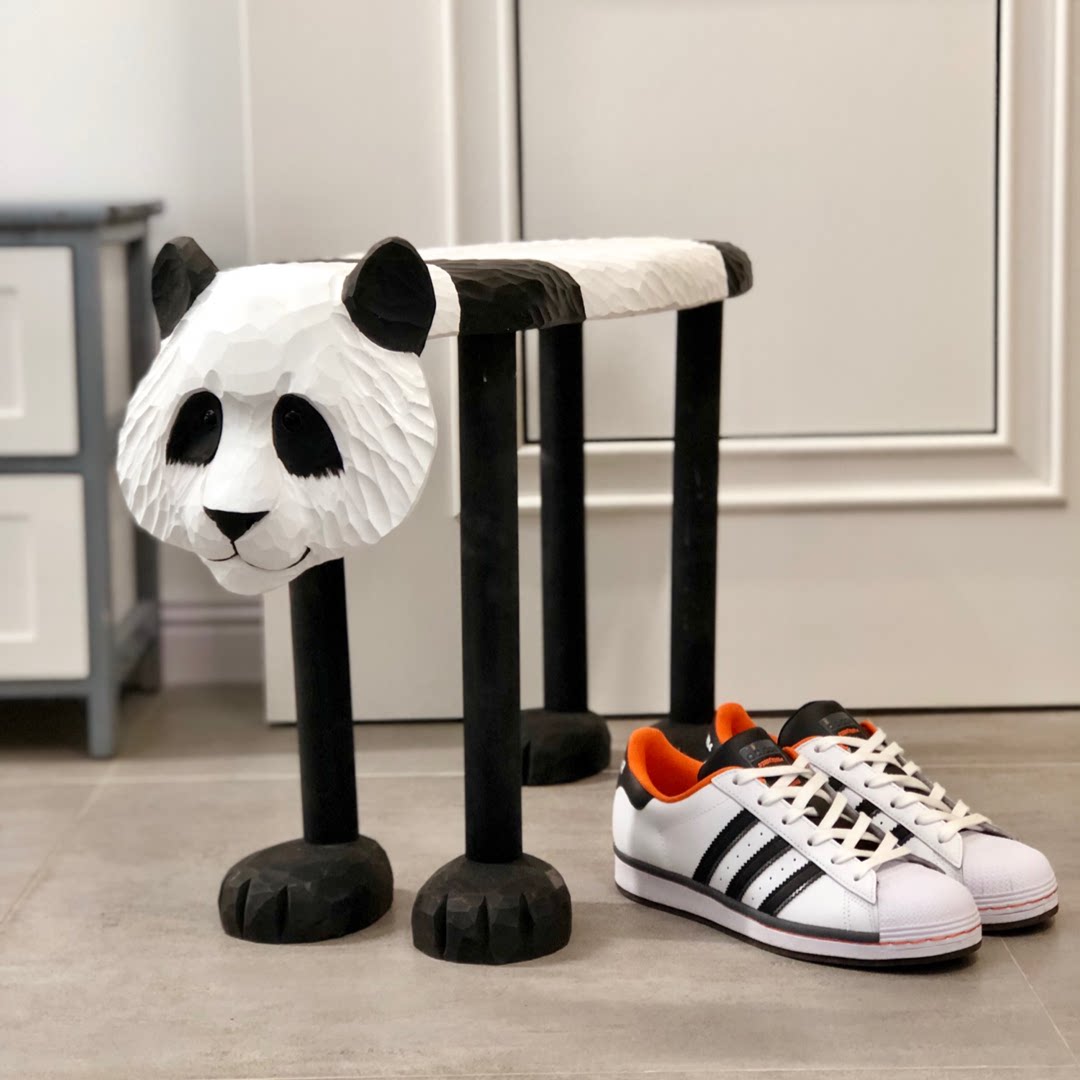 Panda Doorway Changing Shoes stool Home solid wood Artisanal Engraving Short Stool Xuan Nordic Cartoon Wearing Shoes Makeup Door Hall Stool