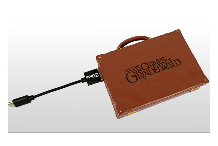sinh vật huyền diệu chính hãng: tội Grindelwald FB2 magic va li di động sạc điện kho tàng mô hình điện thoại di động phổ biến với sạc dung lượng lớn 10000mAh phim ý tưởng thân cây kho báu - Ngân hàng điện thoại di động sac du phong