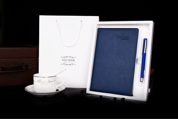Gift Notebook Kit Gift Box Notepad Practical Business Meeting Meeting Souvenirs Book custom logo