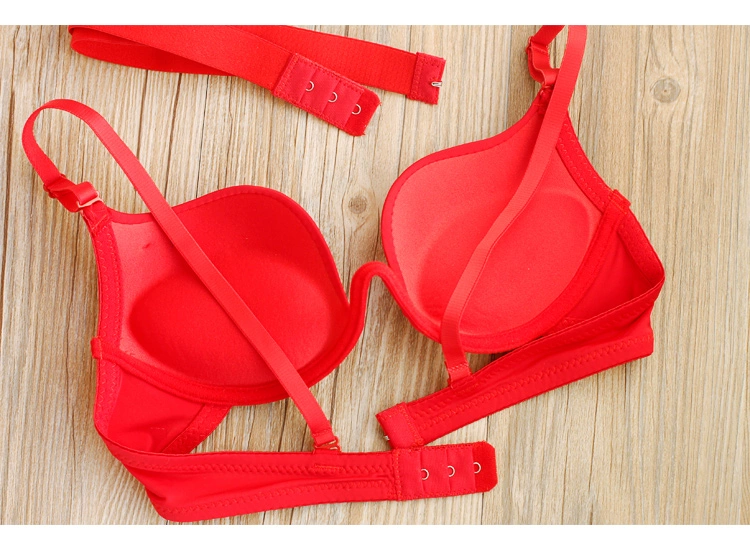 Mùa hè mới Nhật Bản W cup áo ngực hình chữ U mỏng tập hợp vô hình không dấu vết phụ nữ làm đẹp trở lại đồ lót gợi cảm