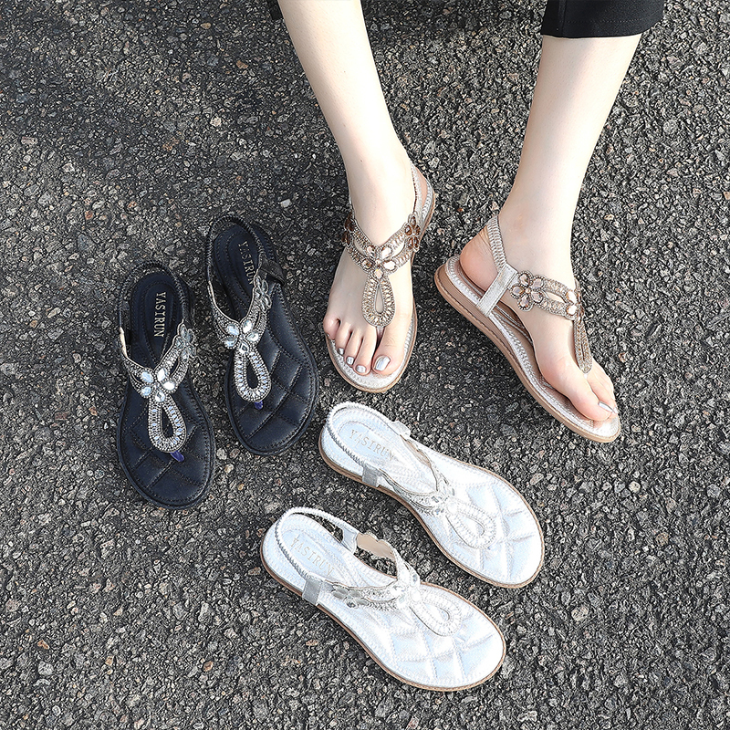 2026 New Style Rhinestone Flat-Soled Comfortable Large-Size Korean Style Hollow-Out Bohemian Style Comfortable Thong Sandals for Women Summer 2026 New Style Rhinestone Flat-Soled Comfortable Large-Size Korean Style Hollow-Out Bohemian Style Comfortable Thong Sandals for Women Summer
