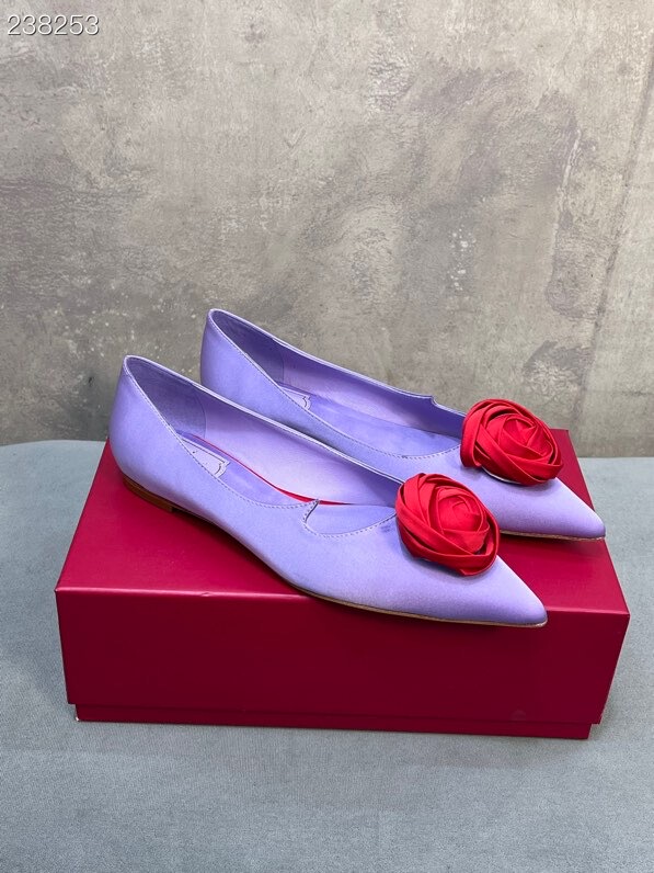 Ballet in the War 2026 New European and American Fashion Versatile Silk Flat Evening Shoes Pointed Toe Women's Shoes