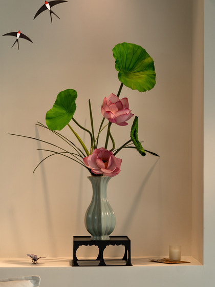 Lotus Artificial Flower Arrangement, High-End Realistic Sòng Dynasty Aesthetics, Decorative Piece for Entryway, Living Room, Tea Table, Dining Table, Ruyao Ware