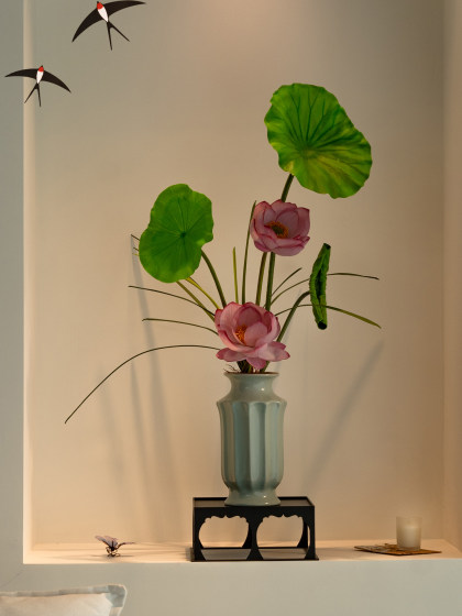 Lotus Artificial Flower Arrangement, High-End Realistic Sòng Dynasty Aesthetics, Decorative Piece for Entryway, Living Room, Tea Table, Dining Table, Ruyao Ware