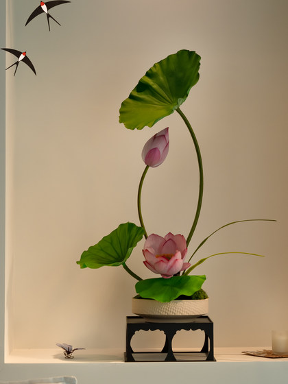 Lotus Flower Artificial Bonsai Decorative Ornaments with a High-End, Realistic Feel for Tea Rooms, Dining Tables, and Entryways; Fake Flowers with a Song Dynasty Aesthetic