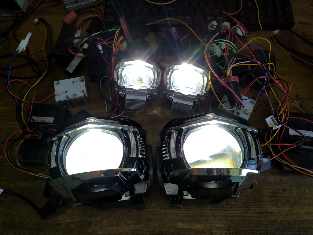 Second-hand Sagitar Dismantling LED Double-light Lens with Bulb to Send Driver Daily Lights for Sale