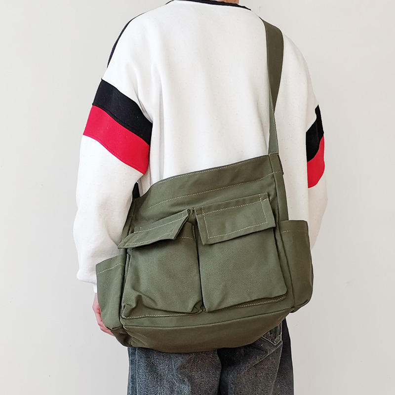 Shoulder bag horizontal retro large-capacity messenger bag tooling canvas messenger bag solid color male and female student schoolbag tide brand