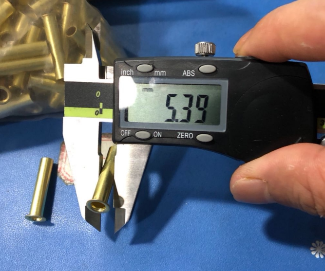 Brass all hollow rivets 5 4*25 5 long 0 19 yuan a deposit of 50,000