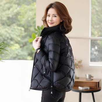 Rich lady's fashionable and noble top women's clothing Rich lady's fashionable and noble top women's clothing