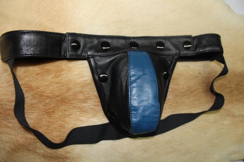 Original design professional custom-made contrasting leather leather underwear metal ring outer cover removable performing arts men's leather shorts