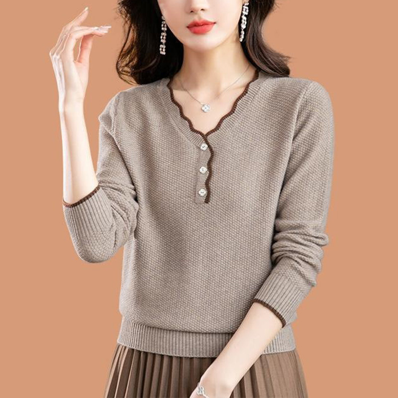 Soft and Stretchy V-Neck Knit Sweater for Women, Mom Style, 2025 Spring New Loose Fit, Casual Top for Women