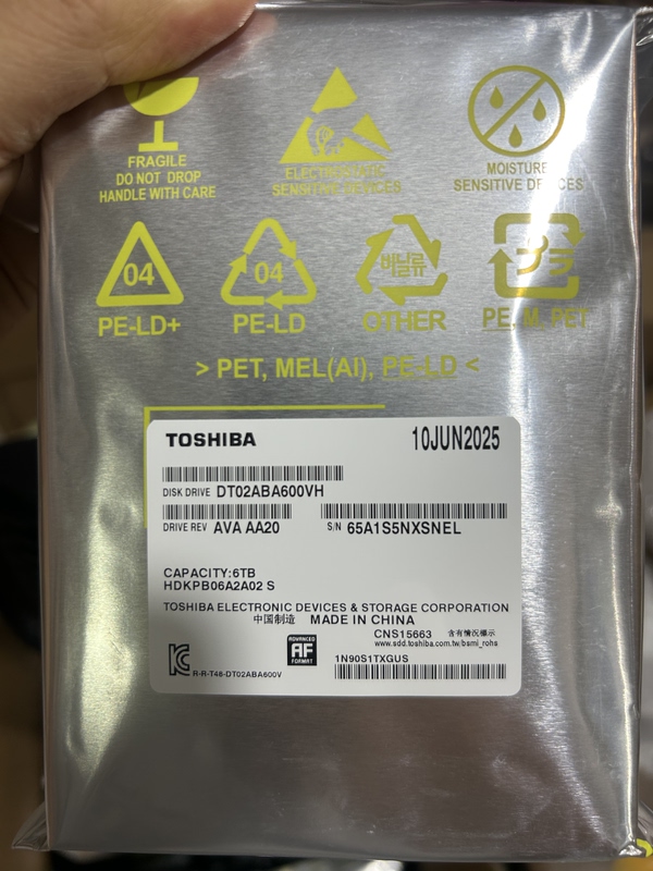Toshiba 6t Hard Drive for Monitoring, Dedicated Hard Drive Dt02Aba600Vh Desktop Computer 3.5inch Mechanical Hard Drive Brand New 6Tb