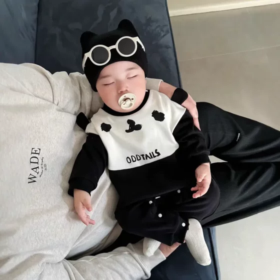 原创潮牌婴幼儿连身衣外出服春秋长袖长裤连身哈衣爬服熊猫