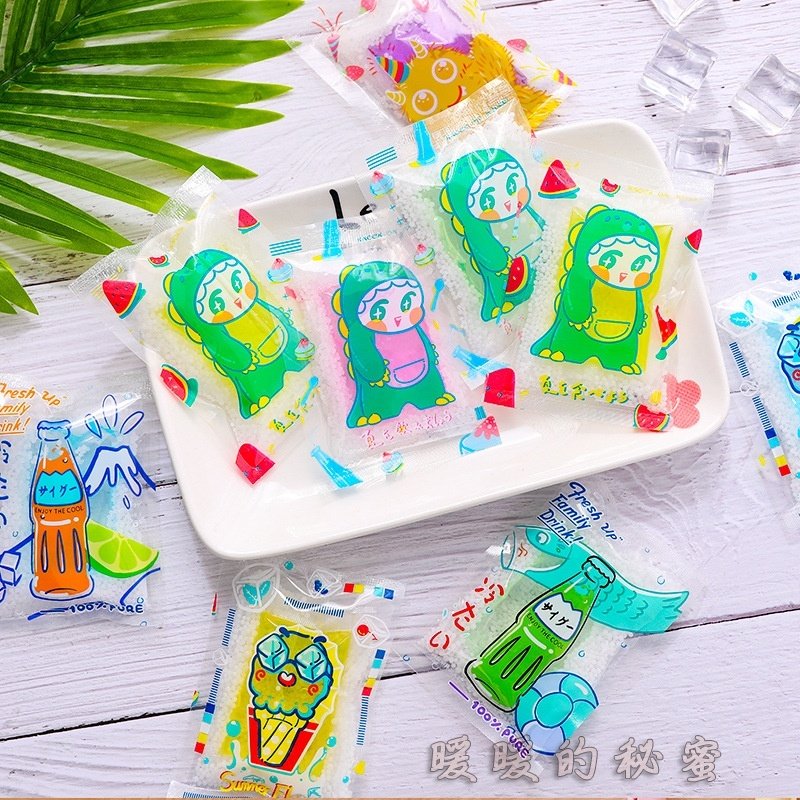 Summer students Mini portable creative ice bag with disposable knocks and knocks on outdoor trips to cool down the coolers speed and cold