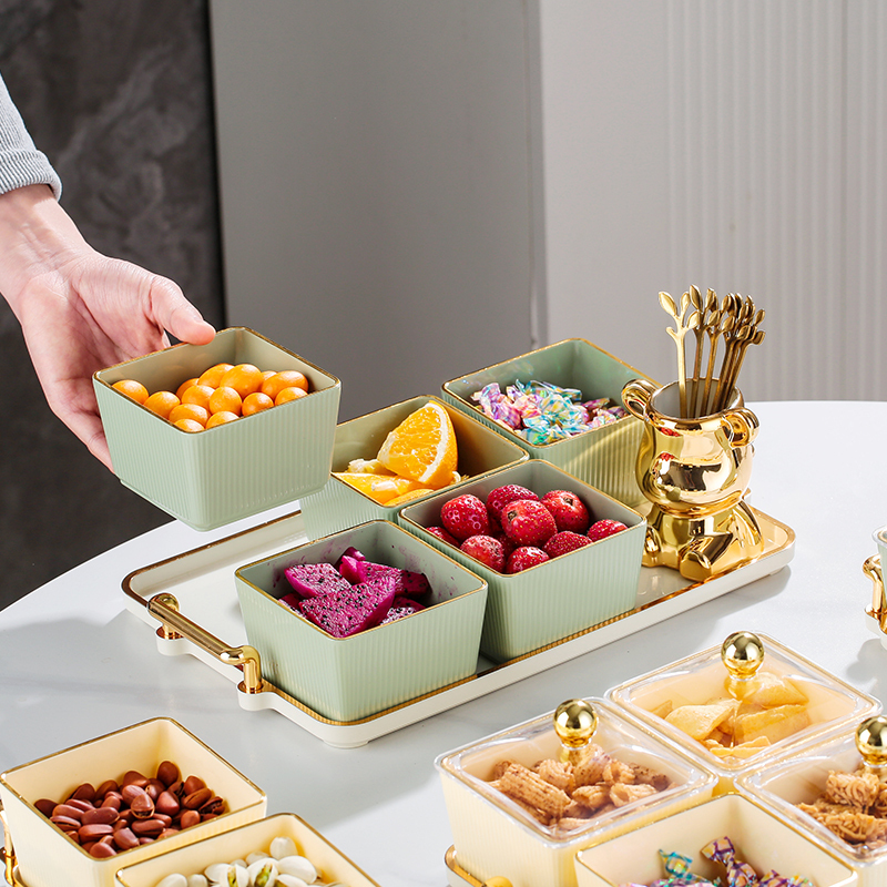 2024 New Cream-Style Acrylic Plastic Fruit Plate Multi-Compartment Dried Fruit Plate Snack Platter with Lid Fruit Plate for Home Use