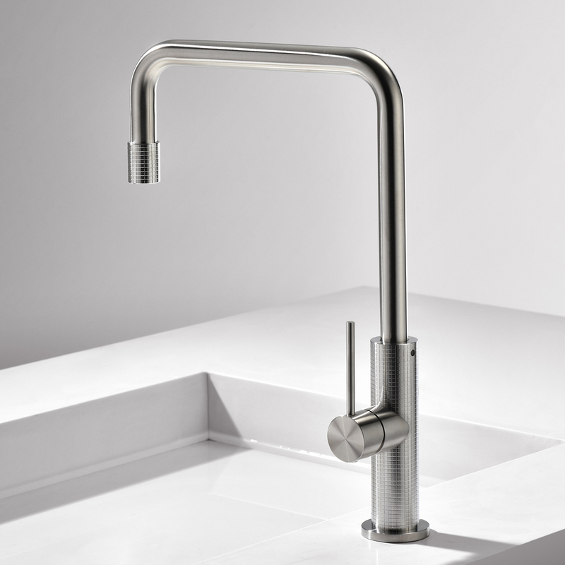Italian Designer Minimalist Style Island Sink Faucet Kitchen Sink Rotatable Faucet Hot and Cold
