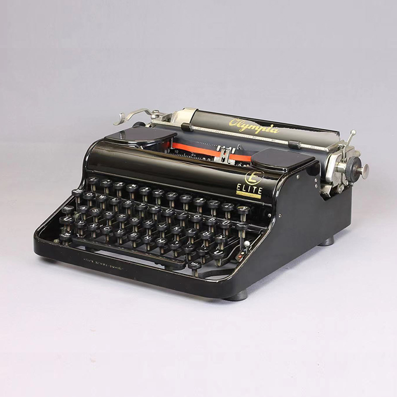 German OLYMPIA mechanical typewriter normally uses retro nostalgia collection art to create birthday gifts