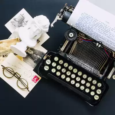 Retro typewriter 1917 American CORONA foldable portable metal machinery nostalgic collection normal use