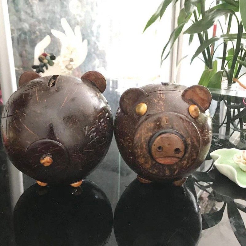 Hainan Featured Coconut Shell Light Pig Zero Money Pot Pure Hand Engraving Children Cute Coconut Shell Savings Pot-Taobao