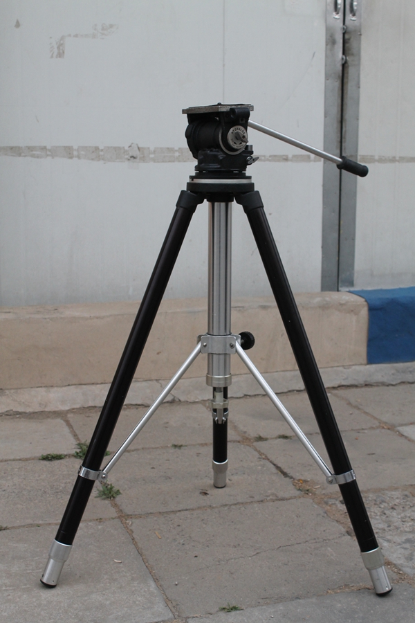 American UNIVERSAL Heavy Tripod Brand Camera Damping Tripod HYDRAOK