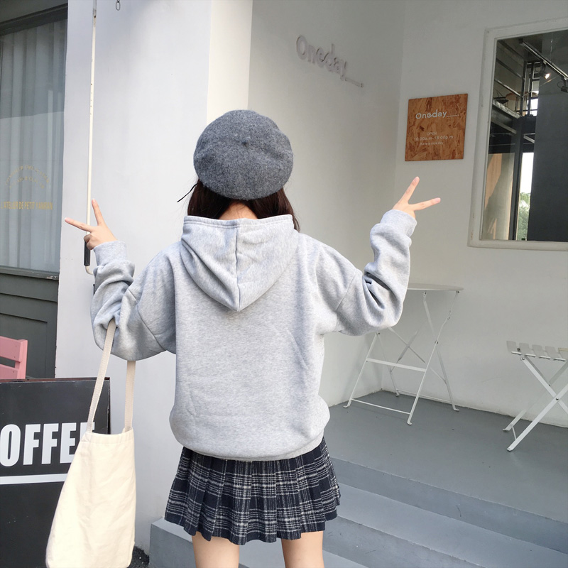 VK旗艦店 韓系抽象畫人物紋印花連帽T恤套頭長袖上衣