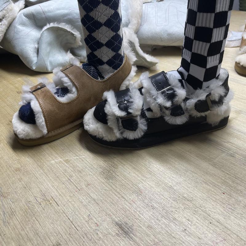 Sangpo Fashion Birkenstock Style Australian Sheepskin Integrated Leather Buckle Non-Slip Slippers for Women