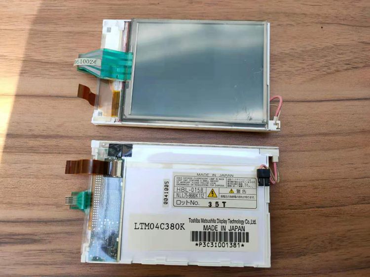 Toshiba liquid crystal display screen LCD display screen LTM04C380K second-hand original spot-Taobao