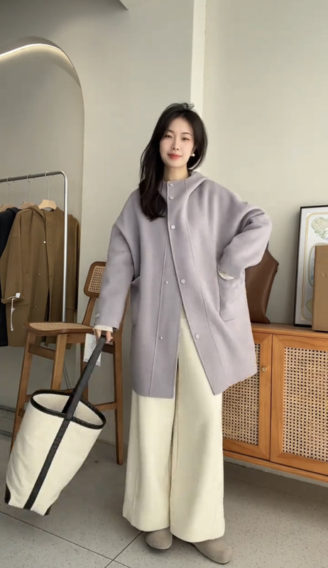 [Encounter Winter] 2026 High-End Hooded Hand-Stitched Double-Sided Wool Coat, Loose Fit, Slimming, Fashionable and Versatile