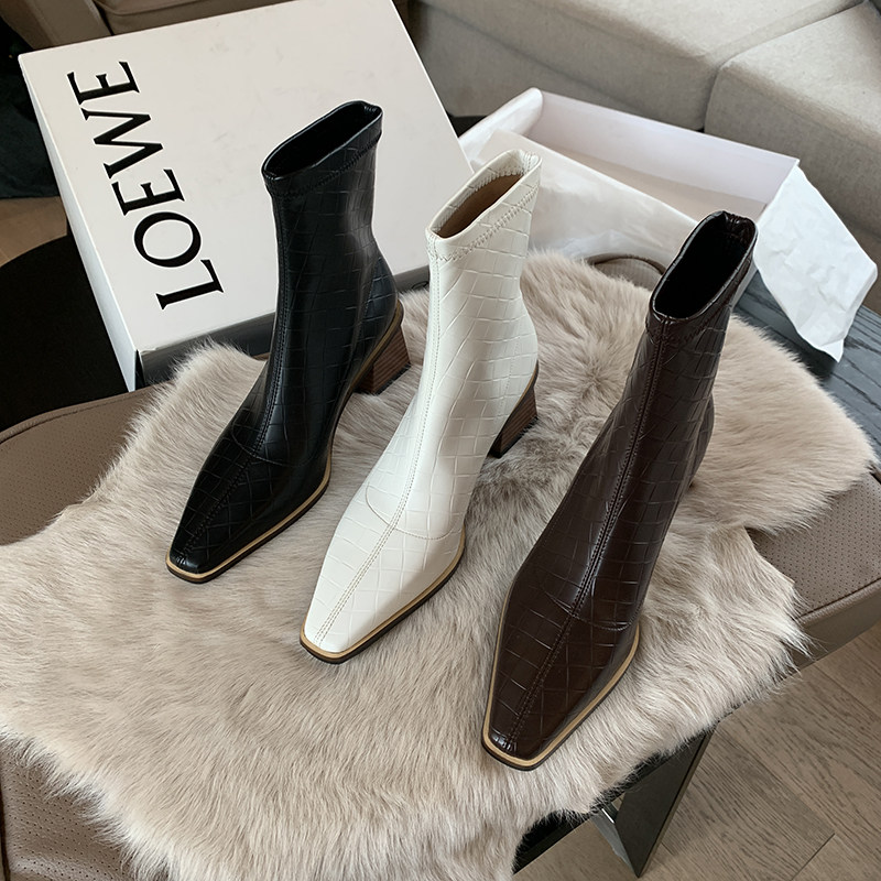 Miss Morning Miss - In the winter of 2022, the boots are thin and high fashion boots