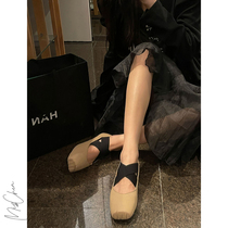 Miss Morning is a dancer ~ All leather shallow retro pig nose Mary Jane flat ballet woman