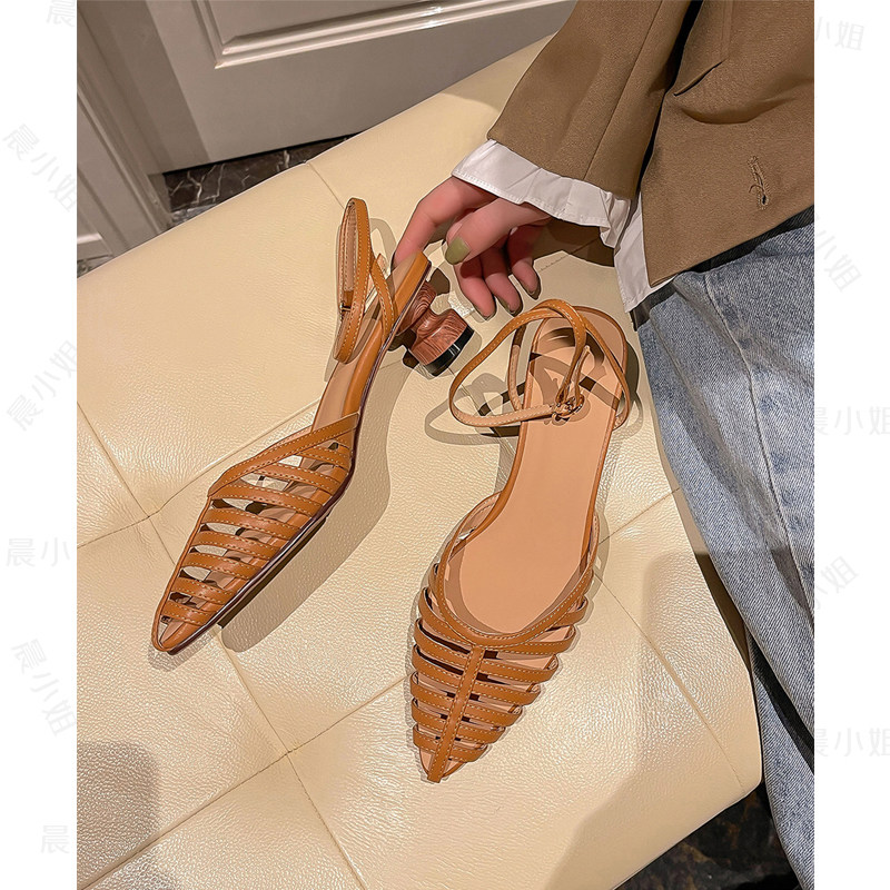 Miss Morning Up~ French retro tip tip with hollowed and coarse sandals female summer