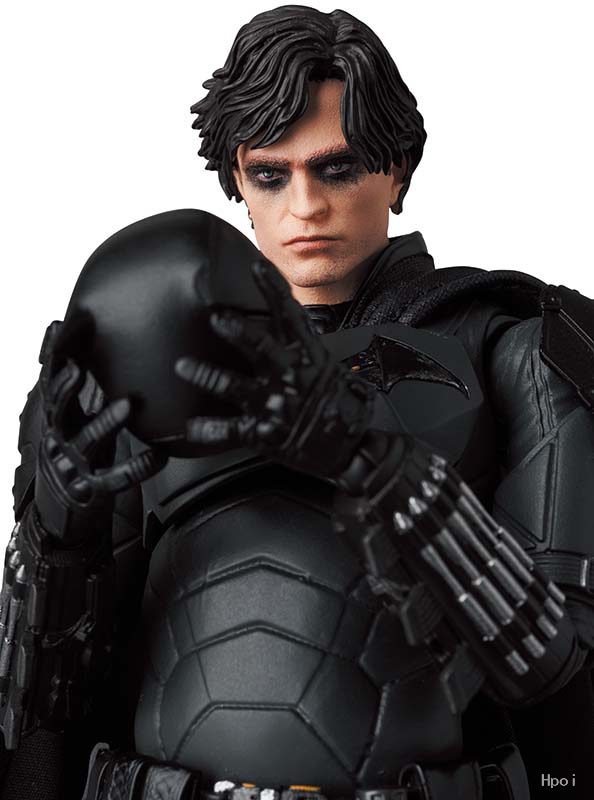 Medicom Mafex No.188 The Batman Bruce Wayne 1/12 PVC Action Figure