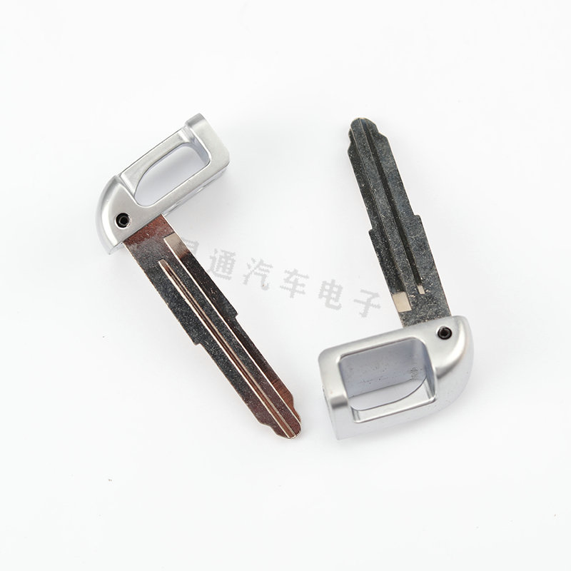SuitablE for ChEry E5 LEft Slot Smart Card MEchanical Small KEy ChEry E3 REmotE Control KEy EmErgEncy Small KEy