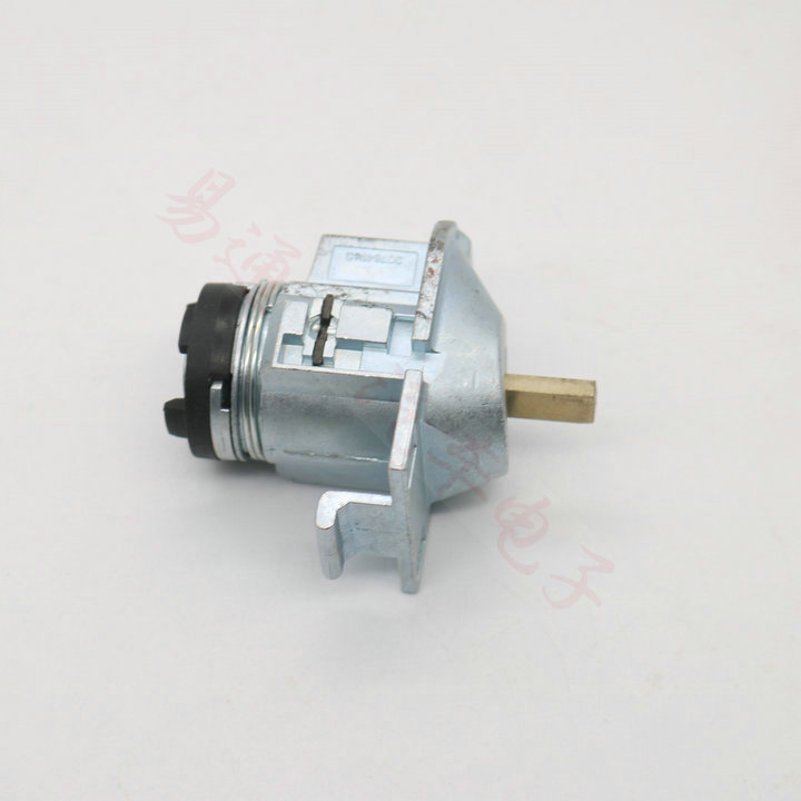 Suitable for Land Rover Discover 3 Left Door Lock Land Rover Side Milling Side Milling Discover 3 Central Control Door Lock Cylinder