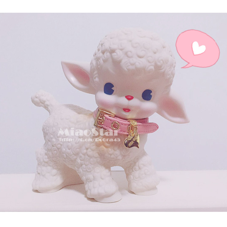Spot Japan Showa lamb rubber sheep doll retro lamb girl ornaments shooting props