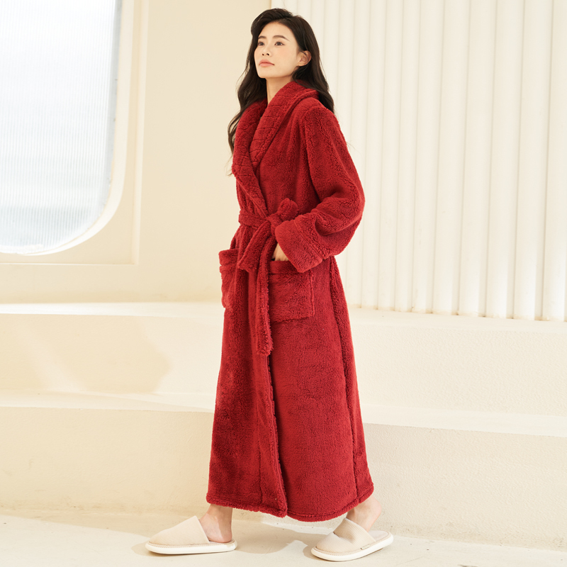 Women's Long Coral Fleece Bathrobe for Autumn and Winter, Thickened and Plush, Men's Bathrobe, Winter Flannel Pajamas, Extra Long to the Ankles Women's Long Coral Fleece Bathrobe for Autumn and Winter, Thickened and Plush, Men's Bathrobe, Winter Flannel Pajamas, Extra Long to the Ankles