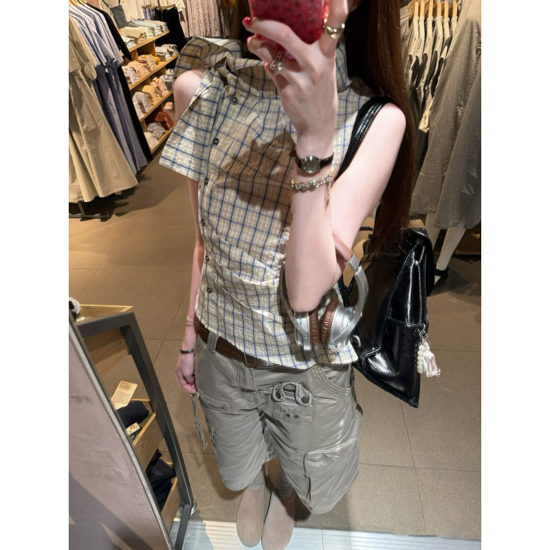 Japanese-Style Blue Plaid Short-Sleeve Shirt for Women, Summer Vintage Design with Bow, Slim Fit, Unique and Stylish Blouse Japanese-Style Blue Plaid Short-Sleeve Shirt for Women, Summer Vintage Design with Bow, Slim Fit, Unique and Stylish Blouse