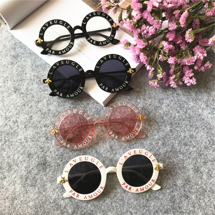 2019 Wu Yifan xu hướng kính râm Retro thư tròn khung kính râm ong nhỏ kính râm ulzzang kính đồ chơi