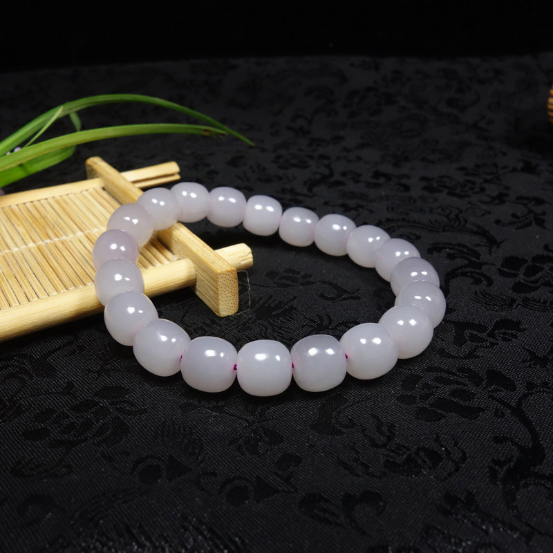 China's Xinjiang and Tian Yuxu Materials Mountain Material and Tian Yubai Yubai jade Jade Smoke Purple Old Hand Strings