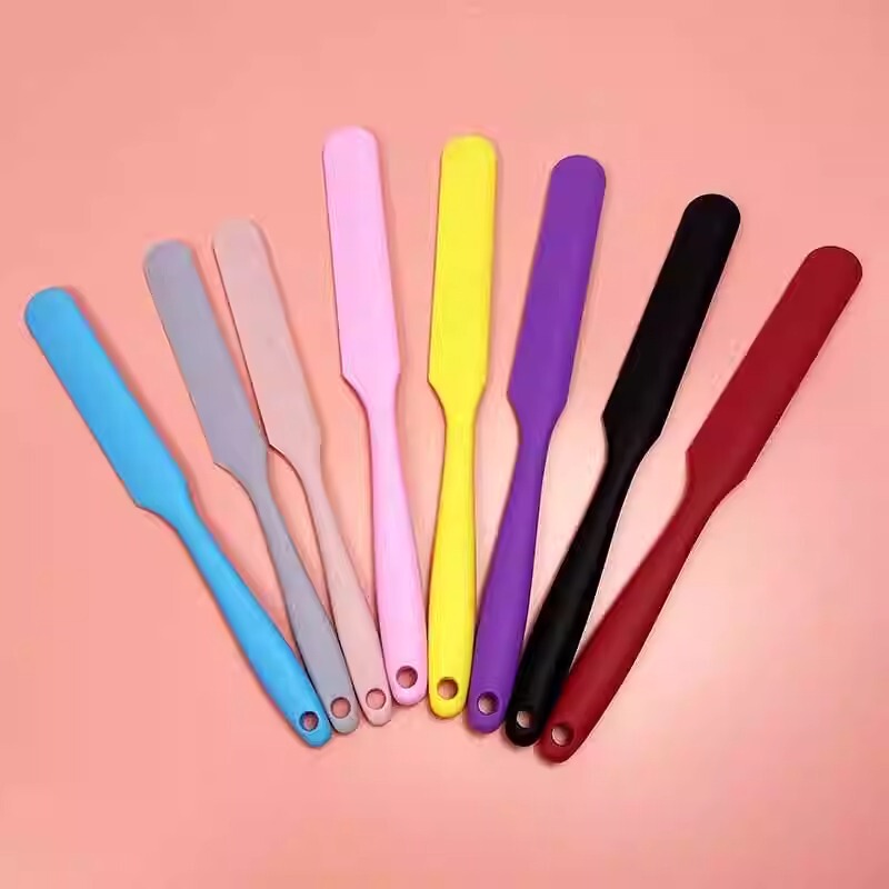 High Temperature Resistant Silicone Spatula, Long Baking Tool, Integrated Silicone Mixing Stick, Egg Knife, Spatula, Cream Scraper