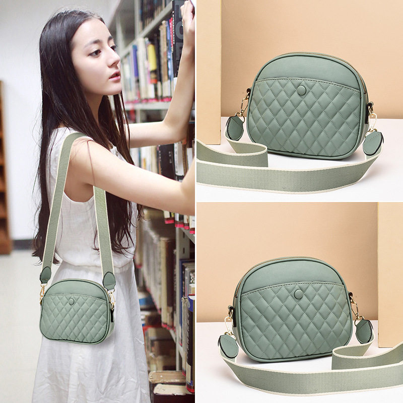 Shanghai Spot Warehouse Qingpu District Ottles Shop Discount Officers Net Linginger Fashion 100 hitch Casual Twill Bag Woman