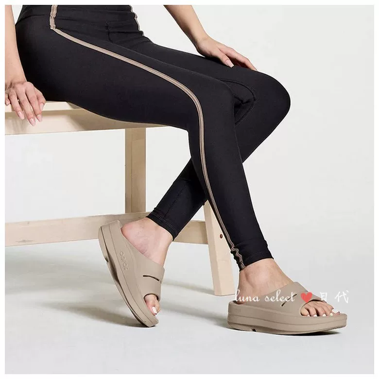 Oofos Japanese purchasing agent ~ Simple thick-soled slippers