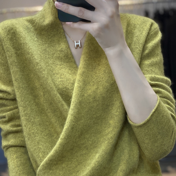 2025 Autumn/Winter New Cross Collar Women's Pure Wool Knitted Sweater Elegant Cashmere V-Neck Versatile Outerwear Kimono