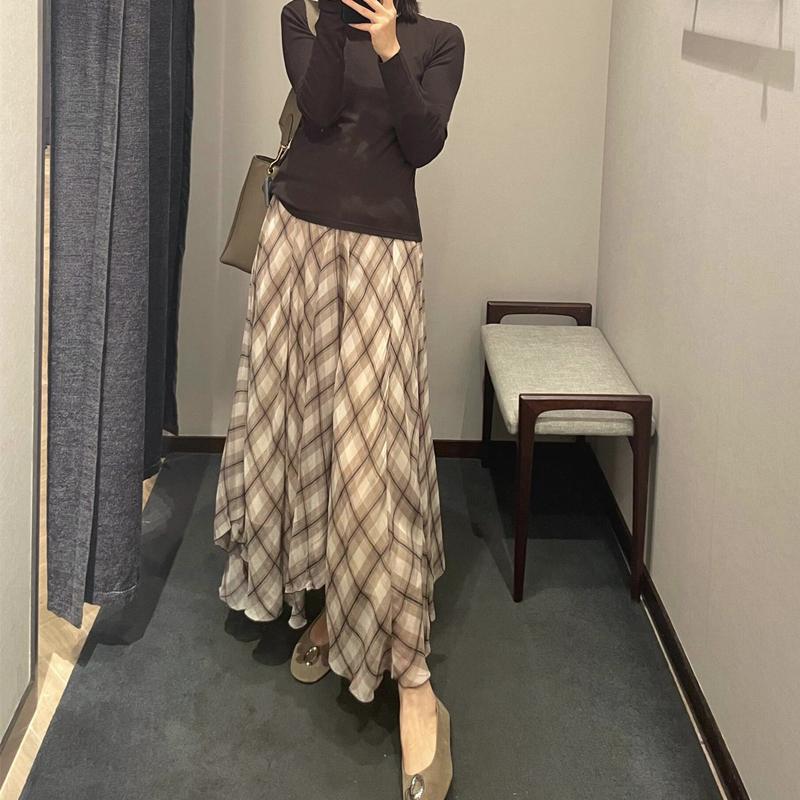 Miao Xiang ◇ Md Series~ Brown Plaid Skirt, Niche Design, Casual, Lightweight, Draping, Elegant Mid-Length Skirt