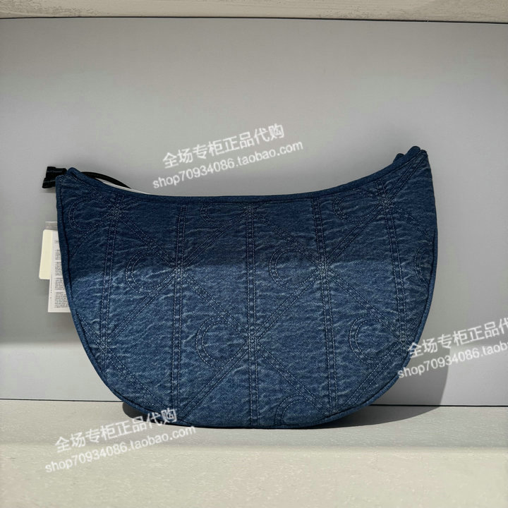 Calvin Klein/Kevin Klein Genuine Product from the Store 2026 Autumn Collection Shoulder Handbag 4F3809G