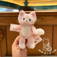 Лингна Белль выступает за кулон